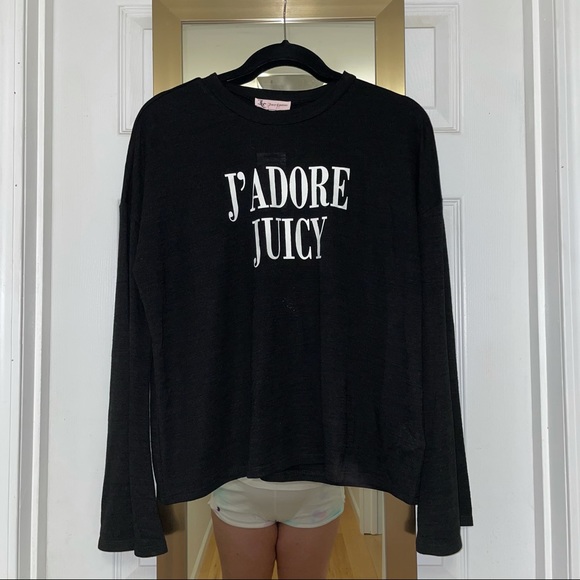 Juicy Couture Tops - Juicy bell sleeve top 🖤